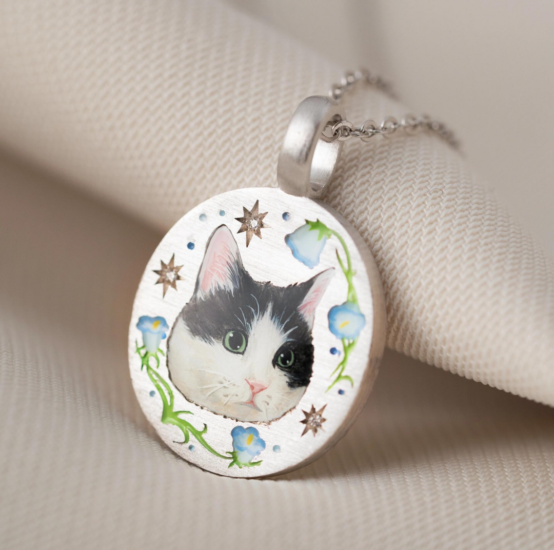 Custom Cat Charm Necklace, Cat Keepsake, Enamel Necklace, Personalized Gifts For Her, Pet Memorial Gift